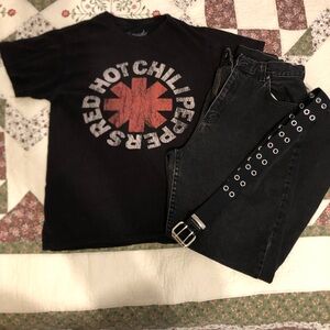 Red Hot Chili Peppers Black T-Shirt